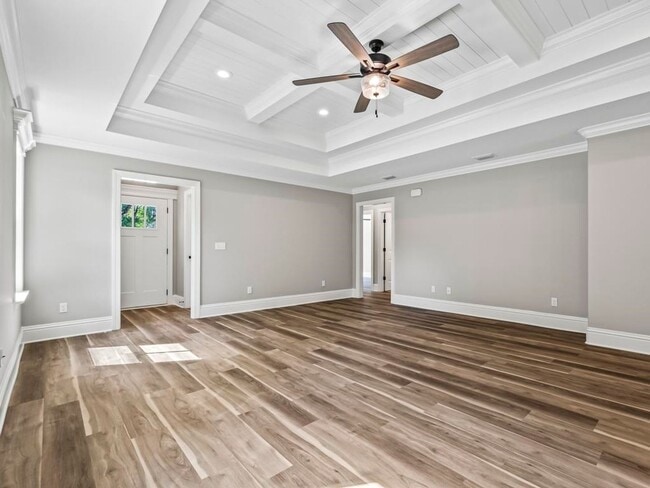 Building Photo - 4-Bedroom Available in Wakulla Gardens