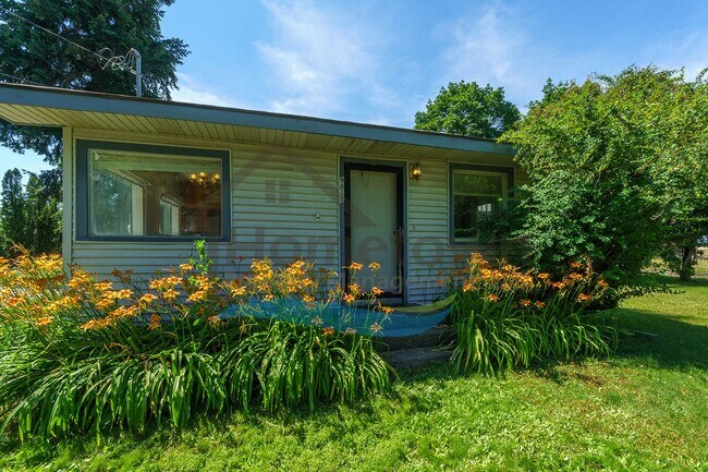 Building Photo - 9811 N Ramsey Rd