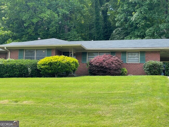 Primary Photo - 3050 Rebecca Dr SW