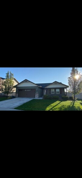 Primary Photo - 2724 Sommersby Wy N