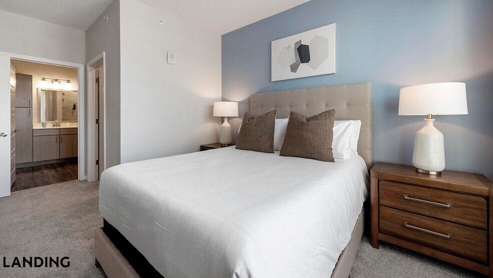 Building Photo - 5340 Periwinkle Hl Ave