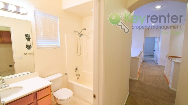 Building Photo - Poway Unified School District | Townhouse in The 4S Ranch| Quick and convenient access to SR-56