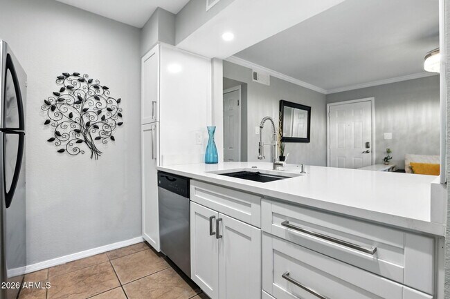 Building Photo - 3500 Hayden Rd