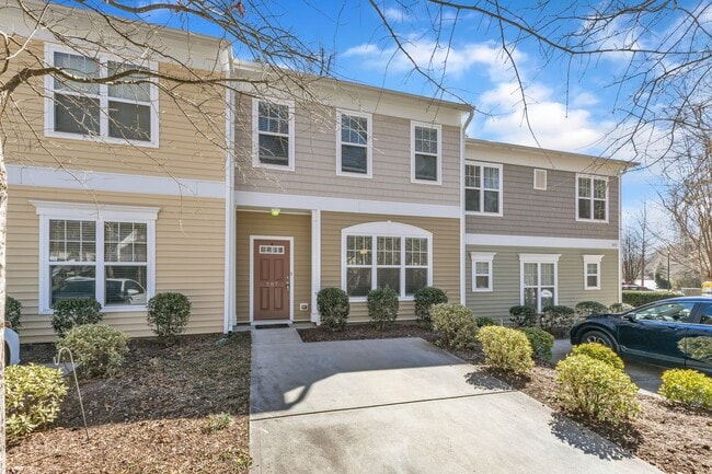 Building Photo - Charming 3-bedroom, 2-bathroom home nestled in the heart of Wake Forest