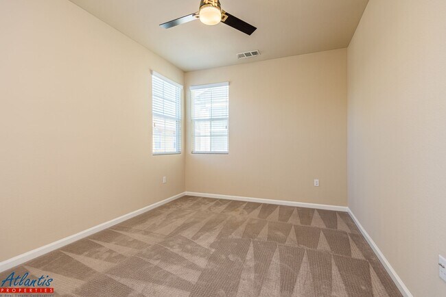 Building Photo - Beautiful Home | Central A/C | E.V. Charger
