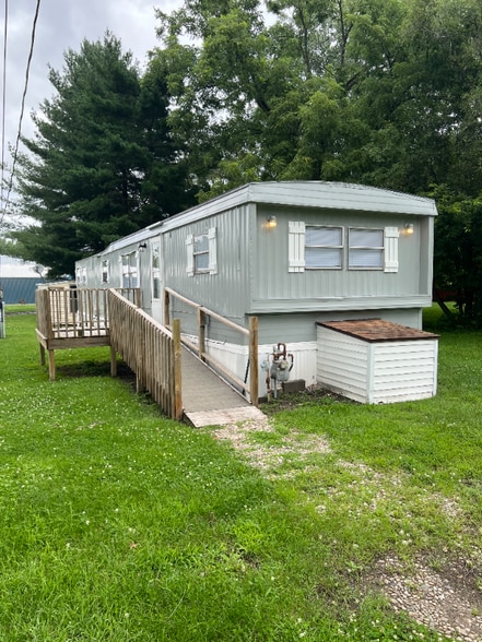 Building Photo - 25777 Modrell Ave