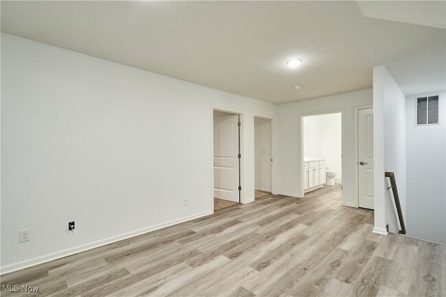 Building Photo - 1713 Blase Nemeth Rd