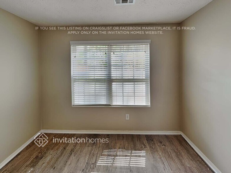 Building Photo - 11175 Bramshill Dr