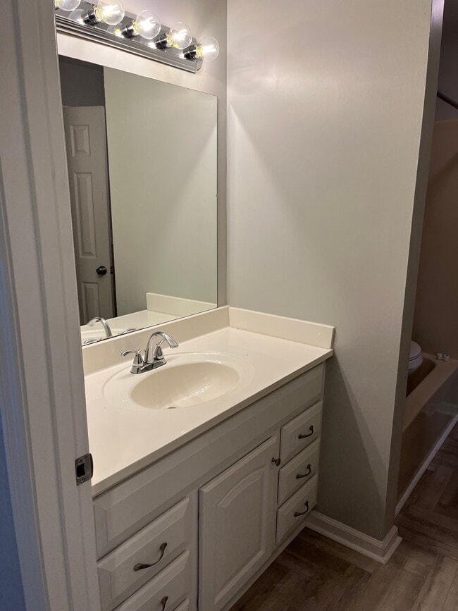 Building Photo - 1209 Wenlon Drive