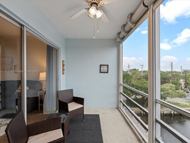 Building Photo - 1481 S Ocean Blvd