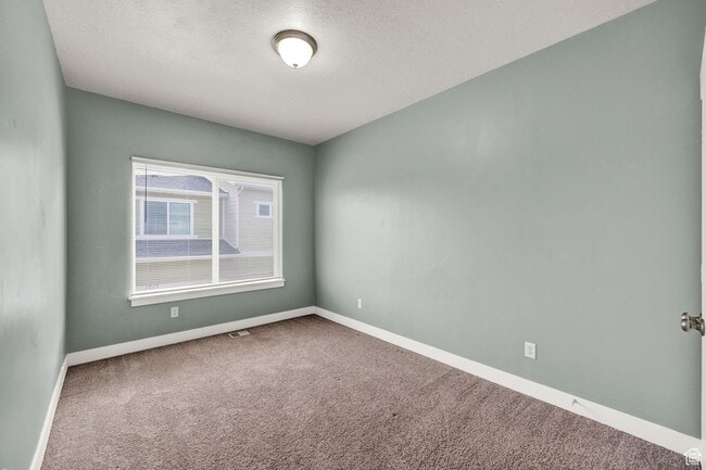 Building Photo - 1712 Naxos Ln
