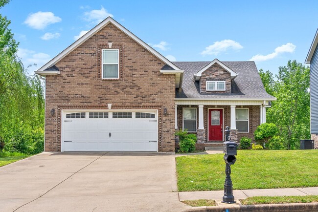 Primary Photo - Pet Friendly Three Bedroom with Bonus!
