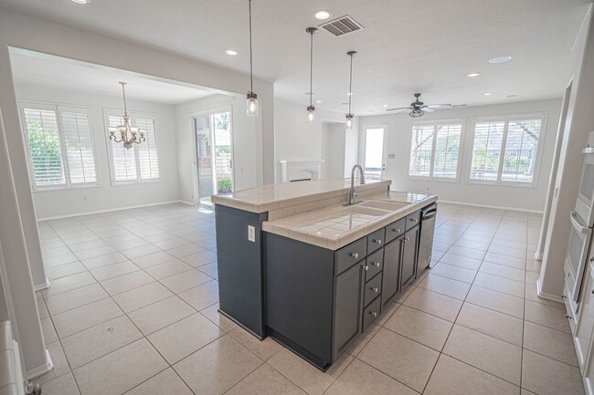 Building Photo - Spacious 4-Bedroom Pool Home in Saugus wit...