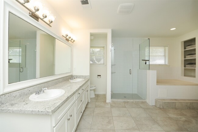 Building Photo - 4403 Omeara Dr