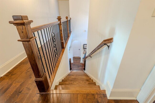 Building Photo - 203 Davis Mill Road