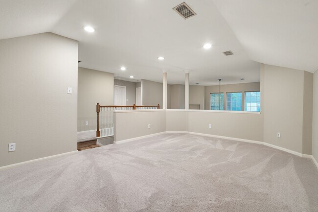 Building Photo - 151 E Greenhill Terrace Pl