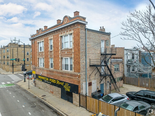 Building Photo - 5201 W Washington Blvd (old)