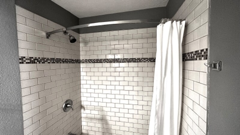 Building Photo - 4405 Woodside St