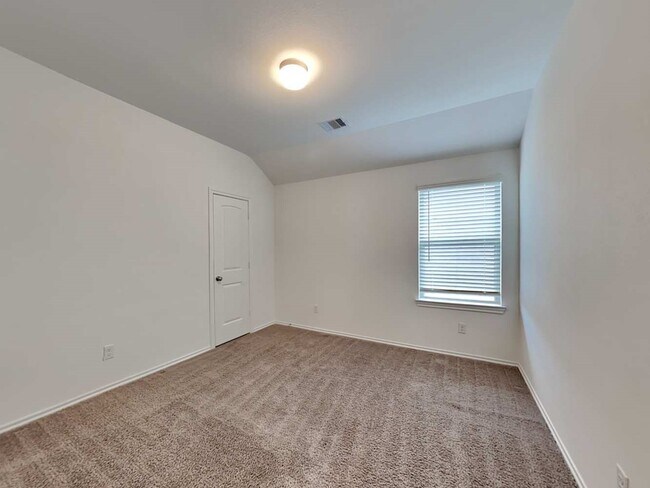 Building Photo - 23839 Via Camino Ln