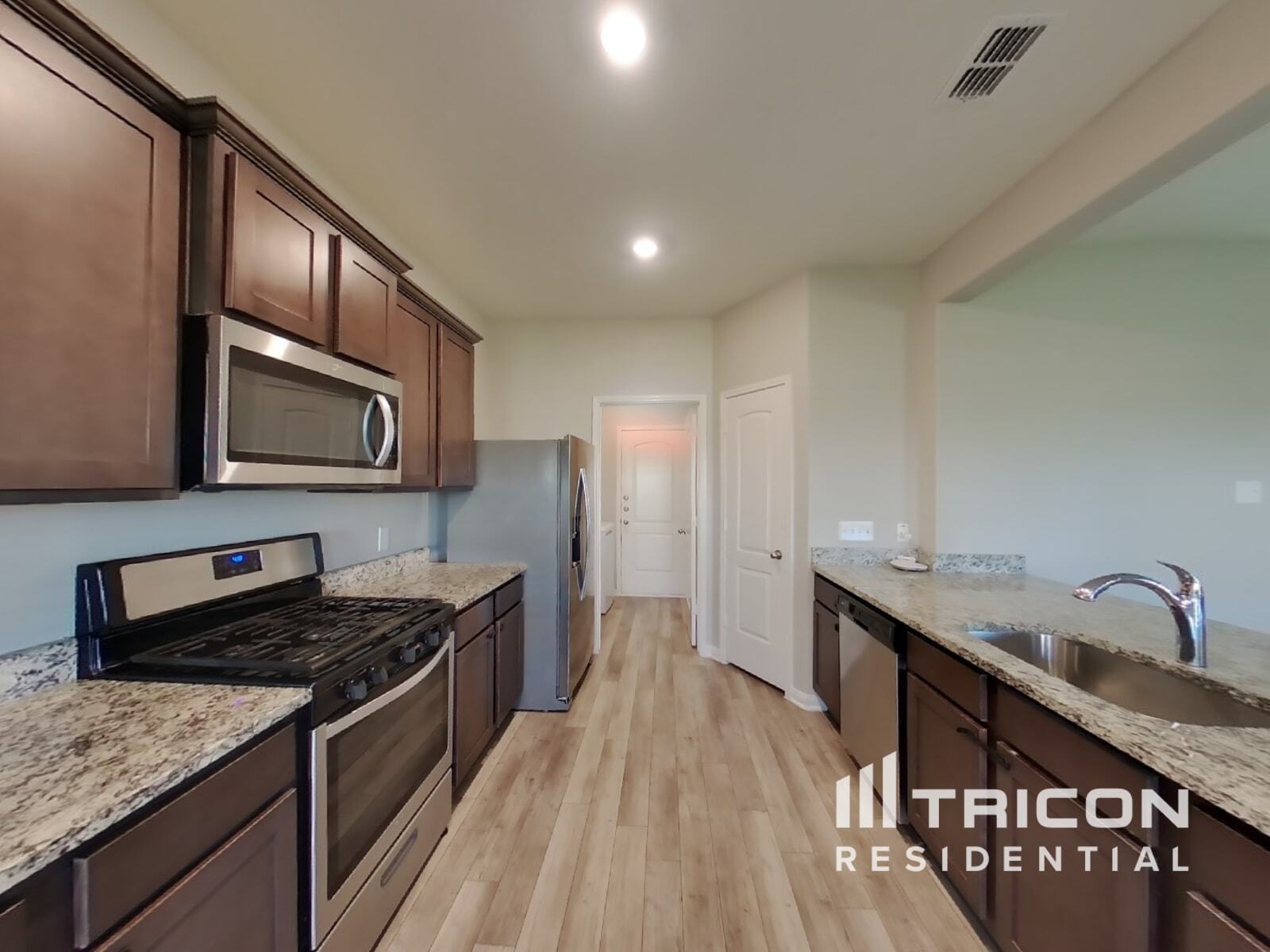Building Photo - 3109 Chillingham Dr