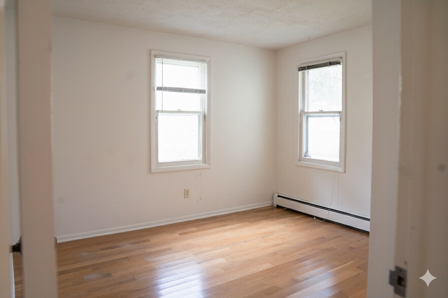 Building Photo - 603 Gott St