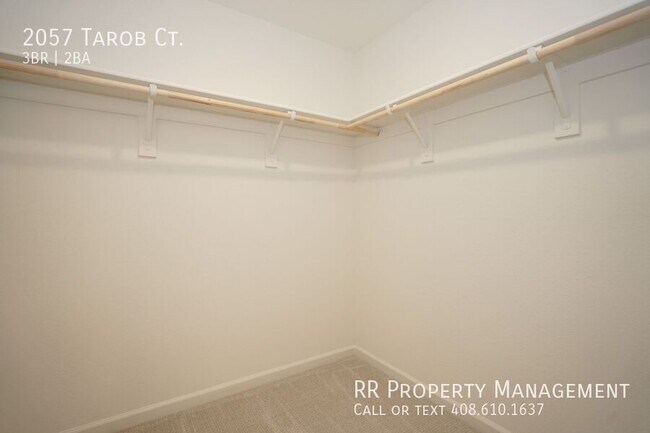 Building Photo - 2057 Tarob Ct