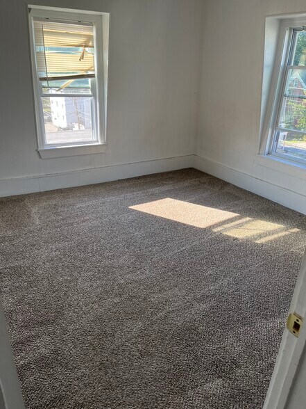 Building Photo - 70 Myrtle Ave