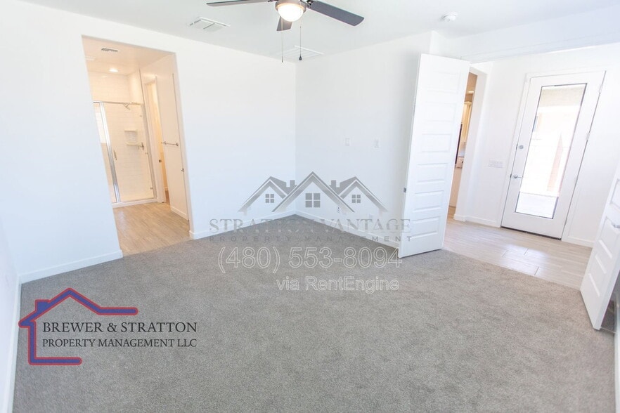 Building Photo - 2226 E Kelly Dr