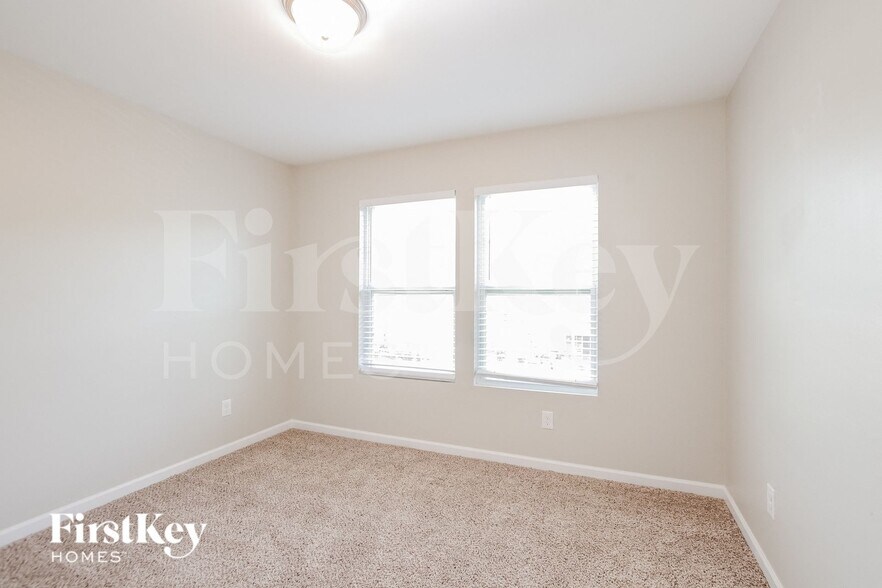 Building Photo - 1425 Logan Patrick Court