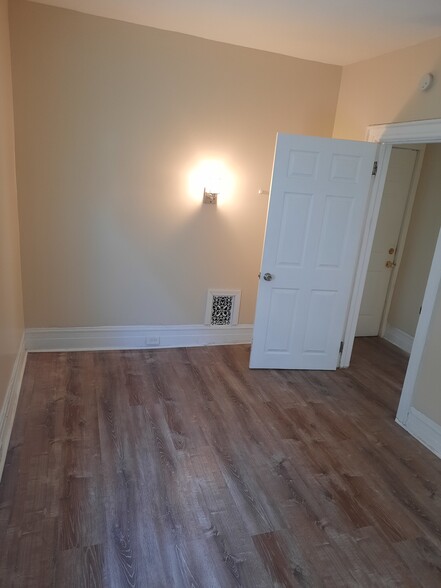 Bedroom 1 - 257 W Utica St