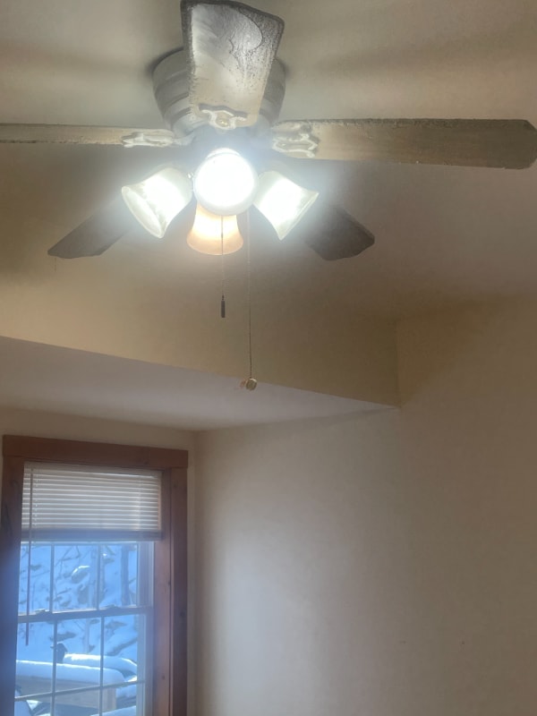 Building Photo - 686 Sebago Rd