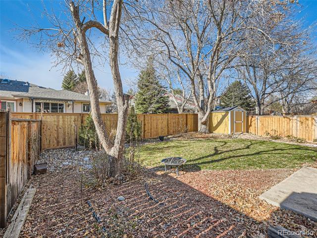 Building Photo - 1383 Briar Cir