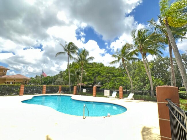 Building Photo - 3474 Briar Bay Blvd