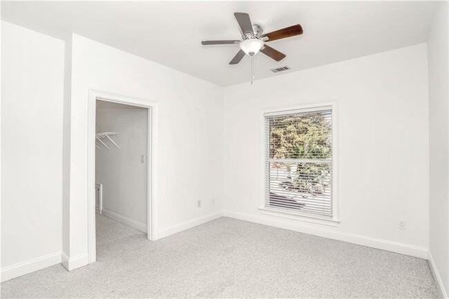 Building Photo - 105 Ensley Point