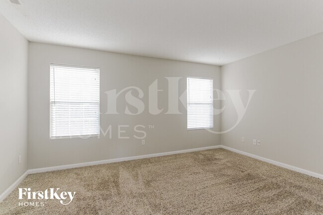 Building Photo - 10423 Apple Creek Dr