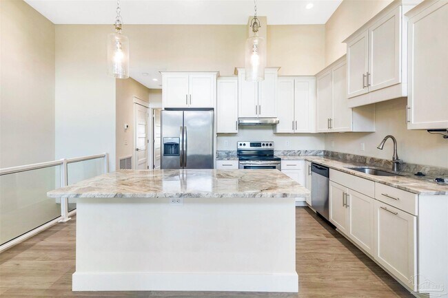 Building Photo - 340 Bluefish Dr