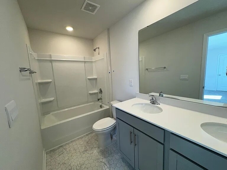 Building Photo - 84 Malcolm Ct