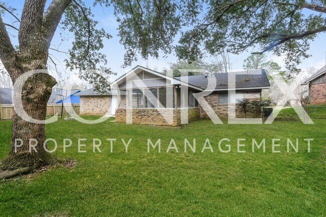 Building Photo - Lovely 3 Bedroom in Clinton