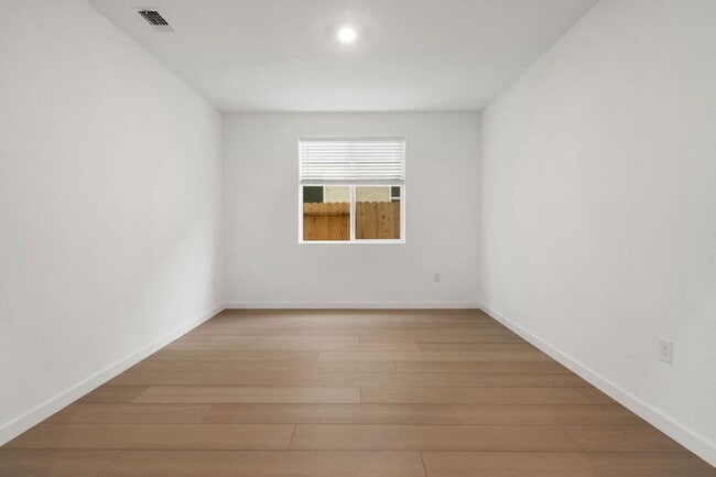 Building Photo - 8151 Lavigne Cir