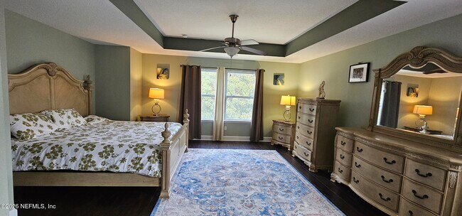 Building Photo - 178 Carrier Dr