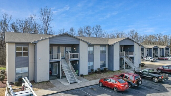 Building Photo - 615 Lock Six Rd