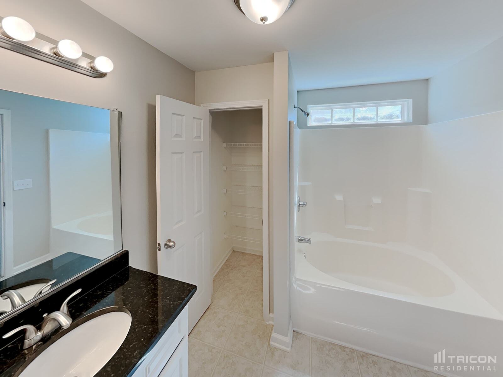 Building Photo - 5205 Winterale Ct