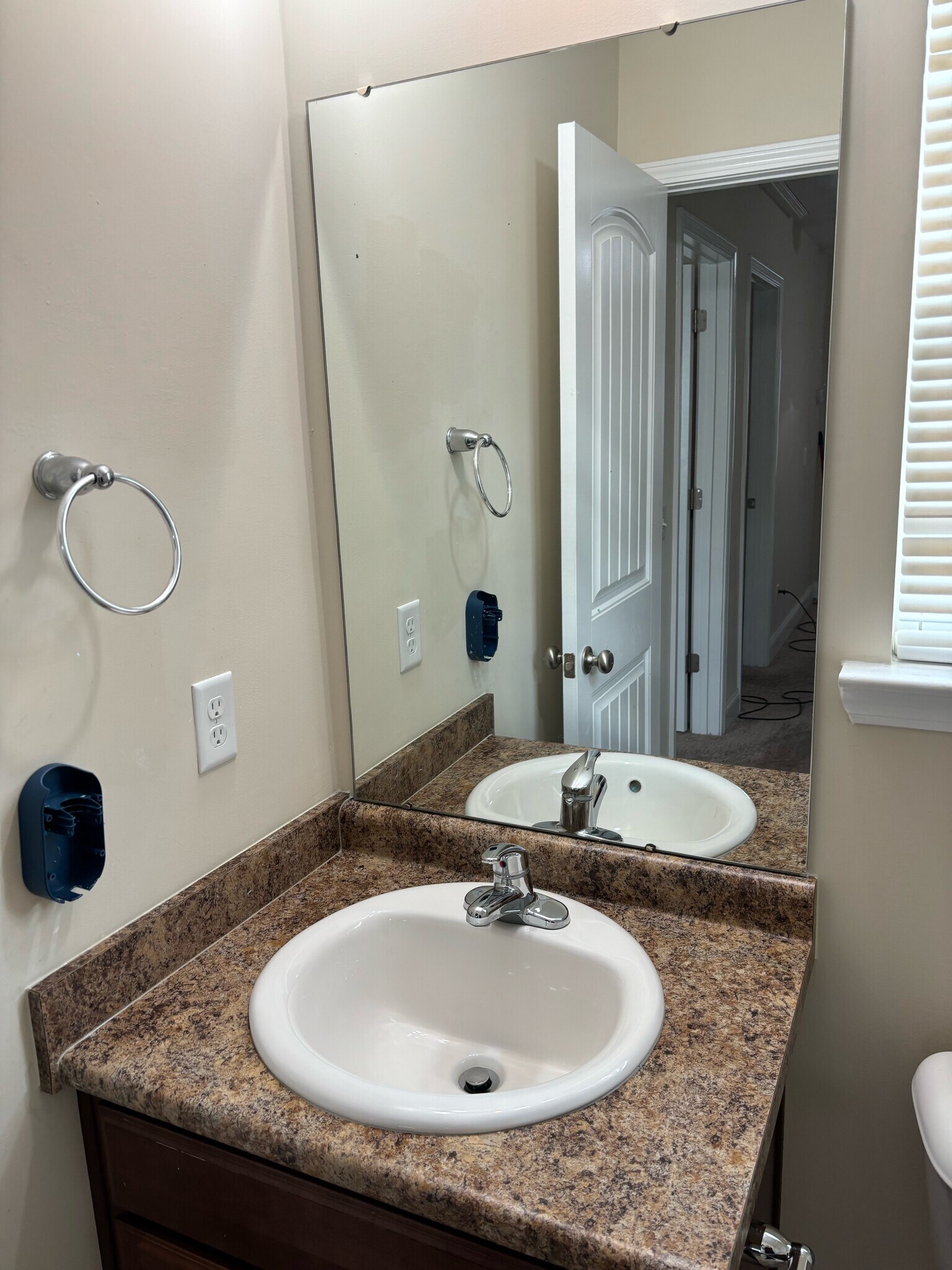 Building Photo - 54 Fiore Dr