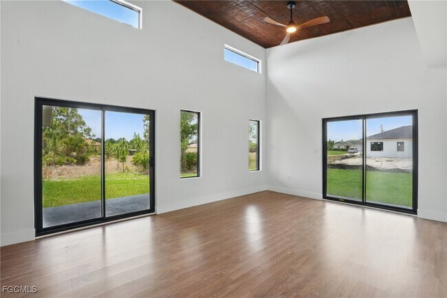Building Photo - 2815 45th St W