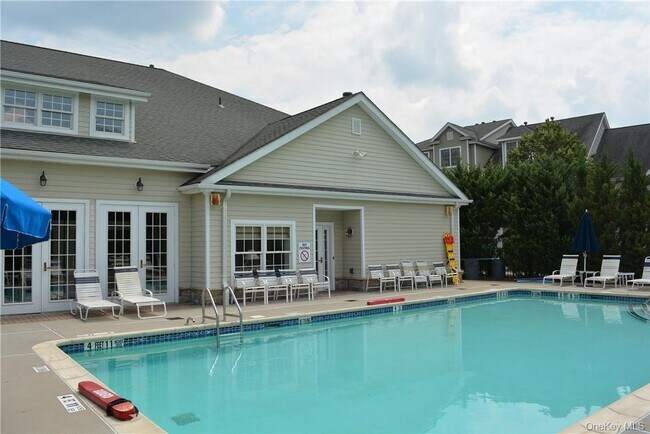 Building Photo - 1200 Half Moon Bay Dr