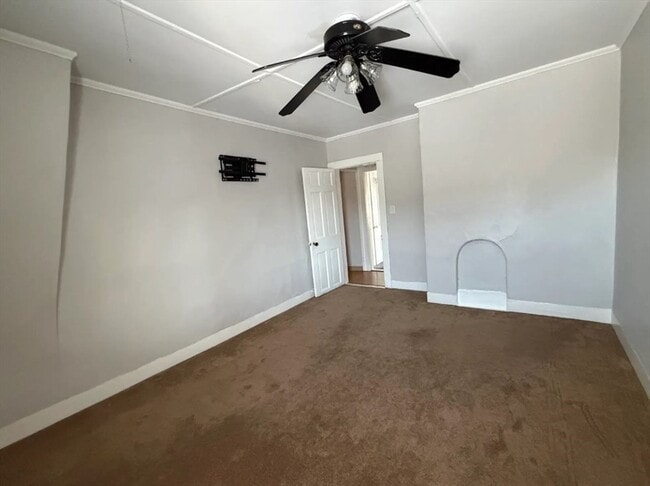 Building Photo - 127 Court St