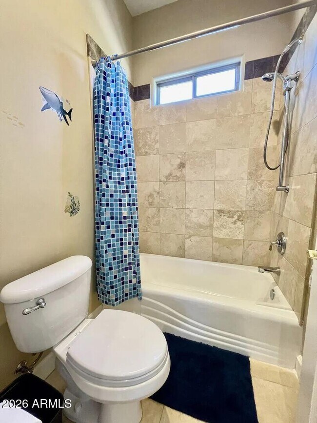 Building Photo - 12198 E Doubletree Ranch Rd