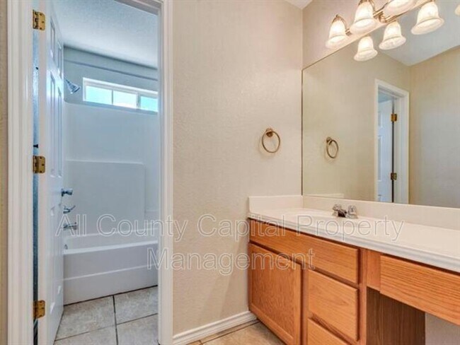 Building Photo - 125 Barton Rd