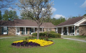 Building Photo - Cameron Grove Apartments