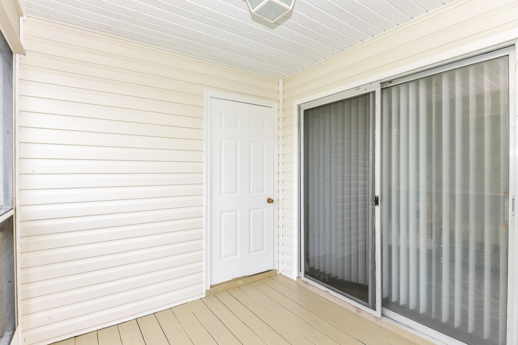 Building Photo - 1600 Big Tree Rd